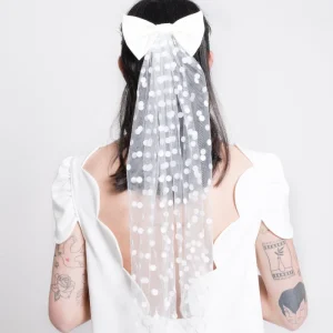 Voile Court Plumetis et Noeud