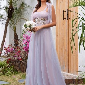 Robe de soirée trapèze frenulum nouée en cœur avec appliques à la taille