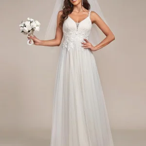 Robe de mariée A-ligne à encolure en V brodée à bretelles spaghetti