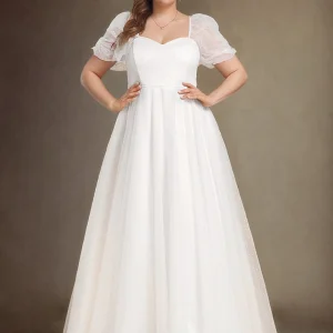 Robe de mariée trapèze à manches courtes de grande taille avec chérie