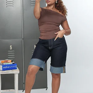 Bermuda denim brut à revers