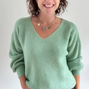 Pull court côtelé vert tendre
