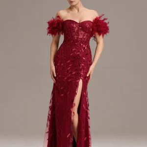 ever BELISSE|Robe fendue à épaules dénudées et manches en plumes