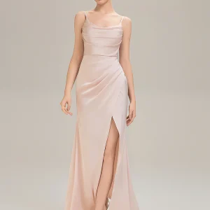 Robe de soirée sans manches à encolure drapée style sirène longueur sol avec bretelles spaghetti réglables tissu non extensible détail froncé