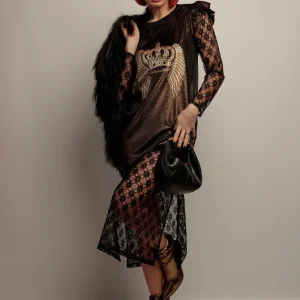 Robe Pop Ailes Crown – velours noir illumine et dentelle elegante