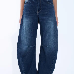 Jean baril avec coutures au genou de type ballon