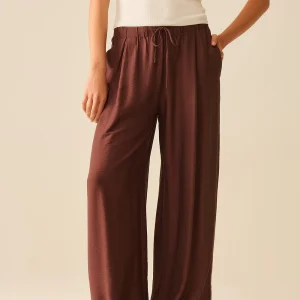 Pantalon marron à jambe large en viscose légère