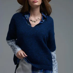 Pull à col en V contrasté marine avec manches en dentelle blanche contrastée