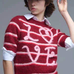 Pull Love brodé à manches courtes en bourgogne