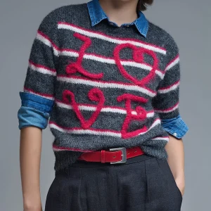 Pull Love brodé à manches courtes en gris foncé