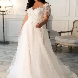 Robe de mariée grande taille avec frange