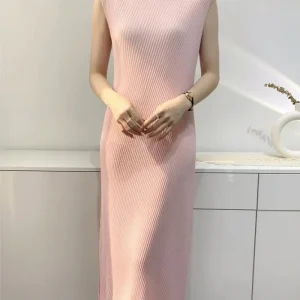 Robe droite rose poudré