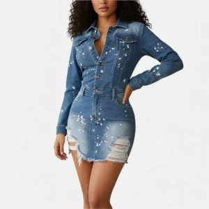 Robe en jean déchirée