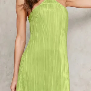 Robe verte droite courte
